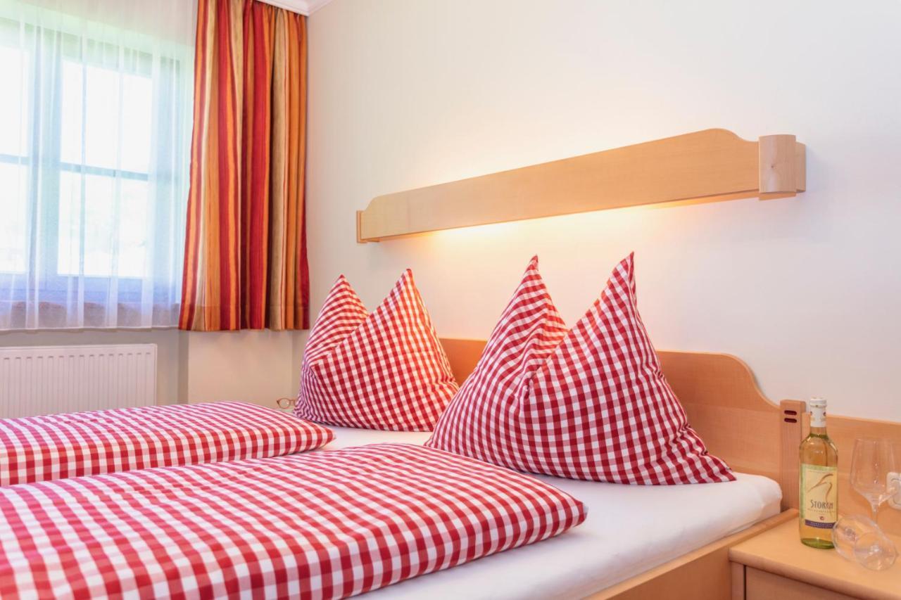 Apartment Obertaxinghof *