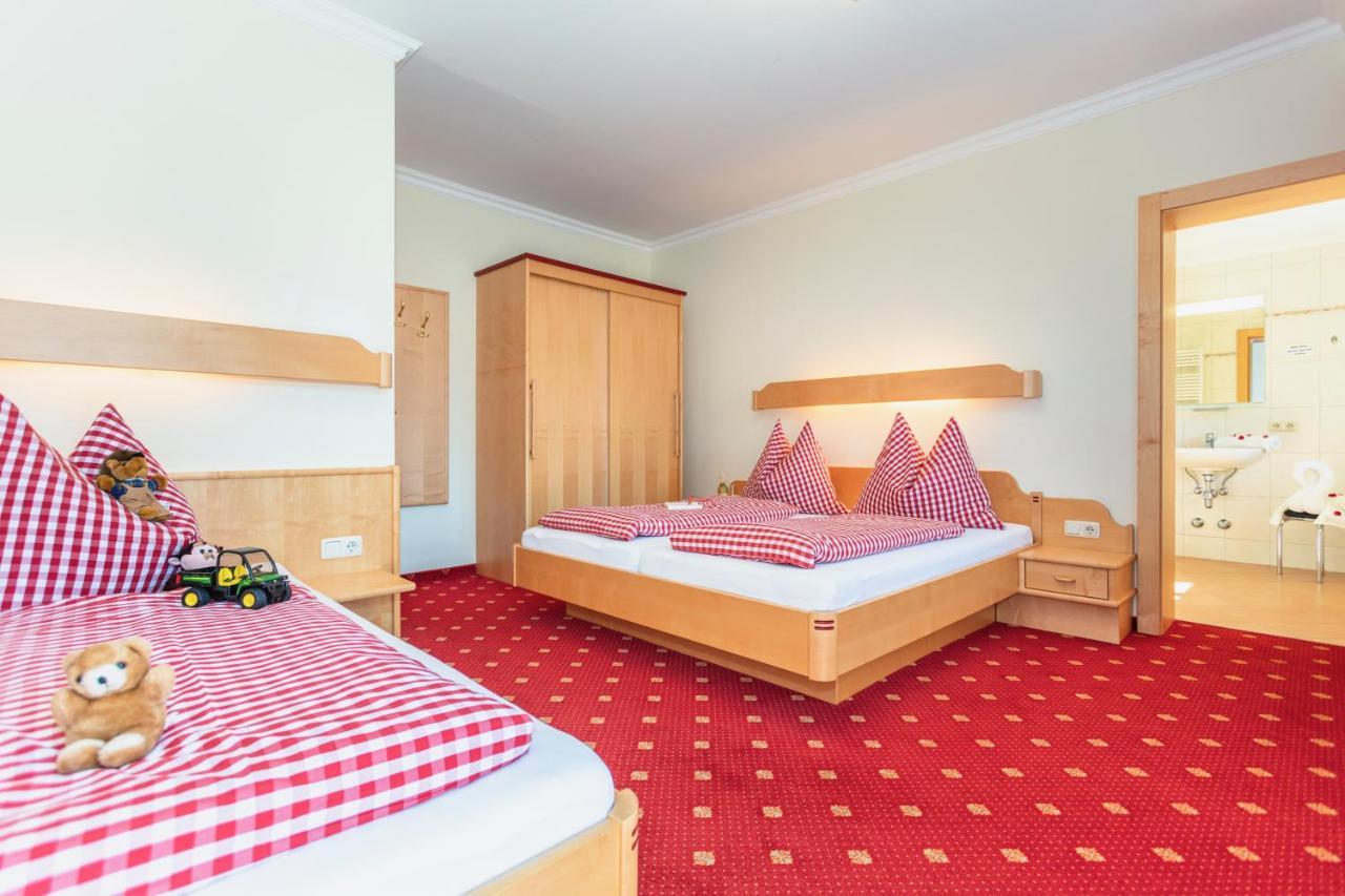 Obertaxinghof Apartamento *