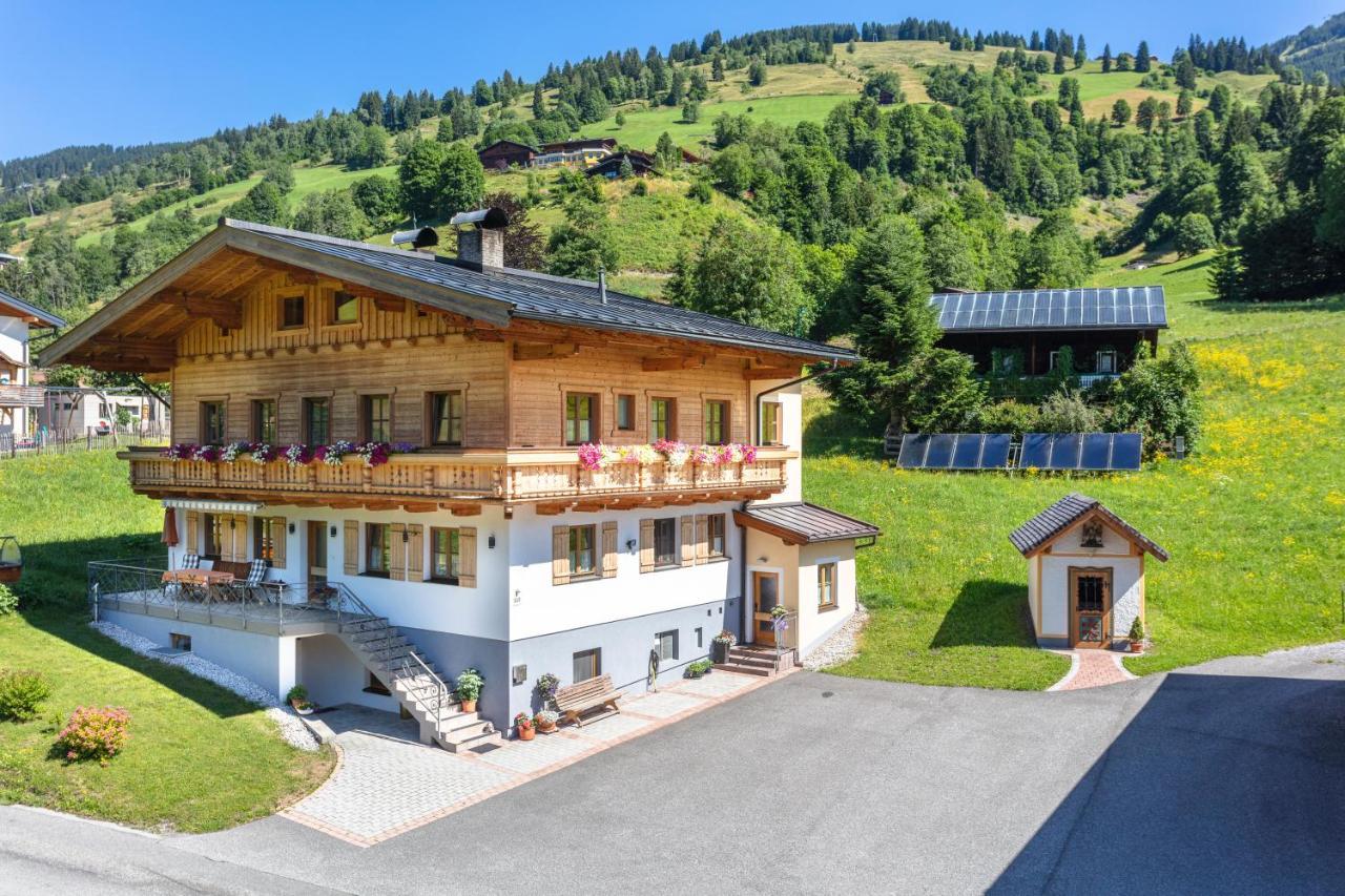 Obertaxinghof Apartamento *